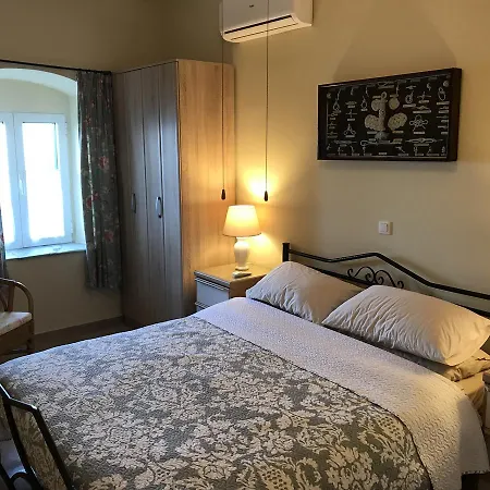 Theea - Wonderful Sea Views Holiday home